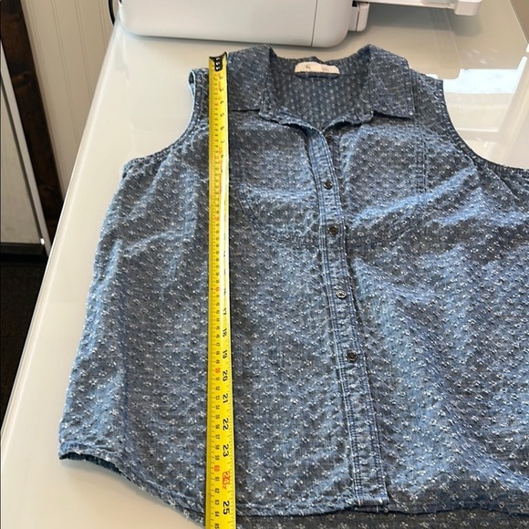 Blue Sleeveless Button-Up Top Two by Vince Camuto women M cottagecore - Picture 7 of 7